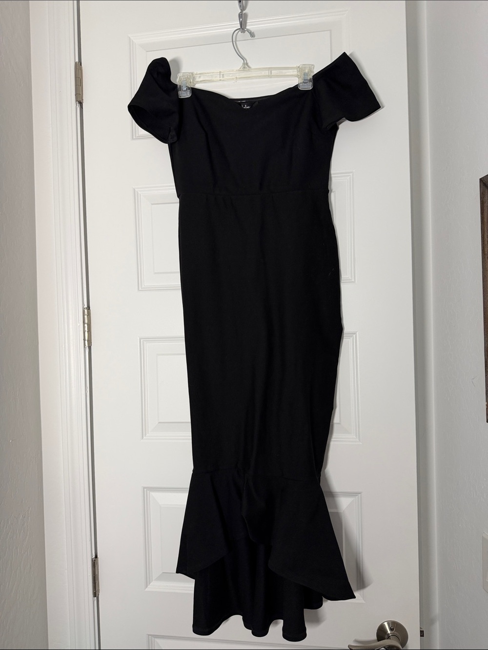 Lulu's Black How Much I Care Black Off-the-Shoulder Midi Dress
